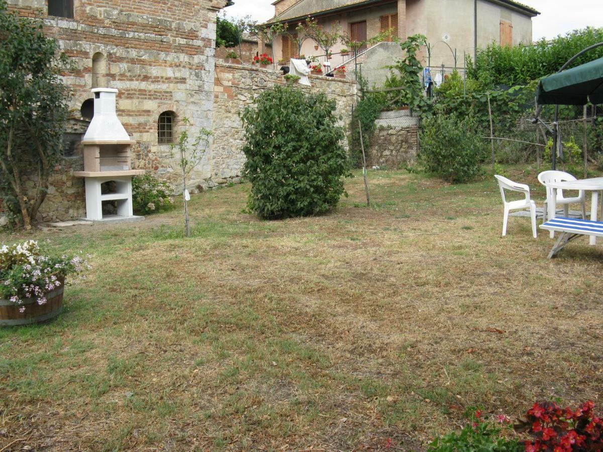 Tognazzi Casa Vacanze - Casa Ailantus Appartamento Fattoria Falsini Esterno foto